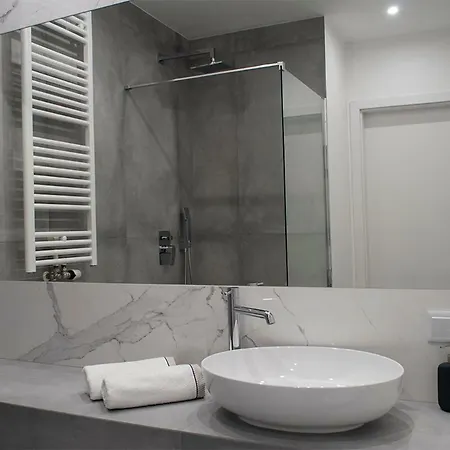 Navyblue Cracow Free Parking Tv