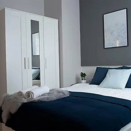 Daire Navyblue Cracow Free Parking Tv Krakow